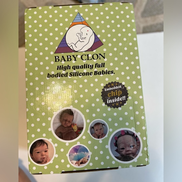 BABYCLON LUXURY SILICONE MICRO NEWBORN CHIP DRINKS/WETS REALISTIC BABY GIRL DOLL - Picture 10 of 16